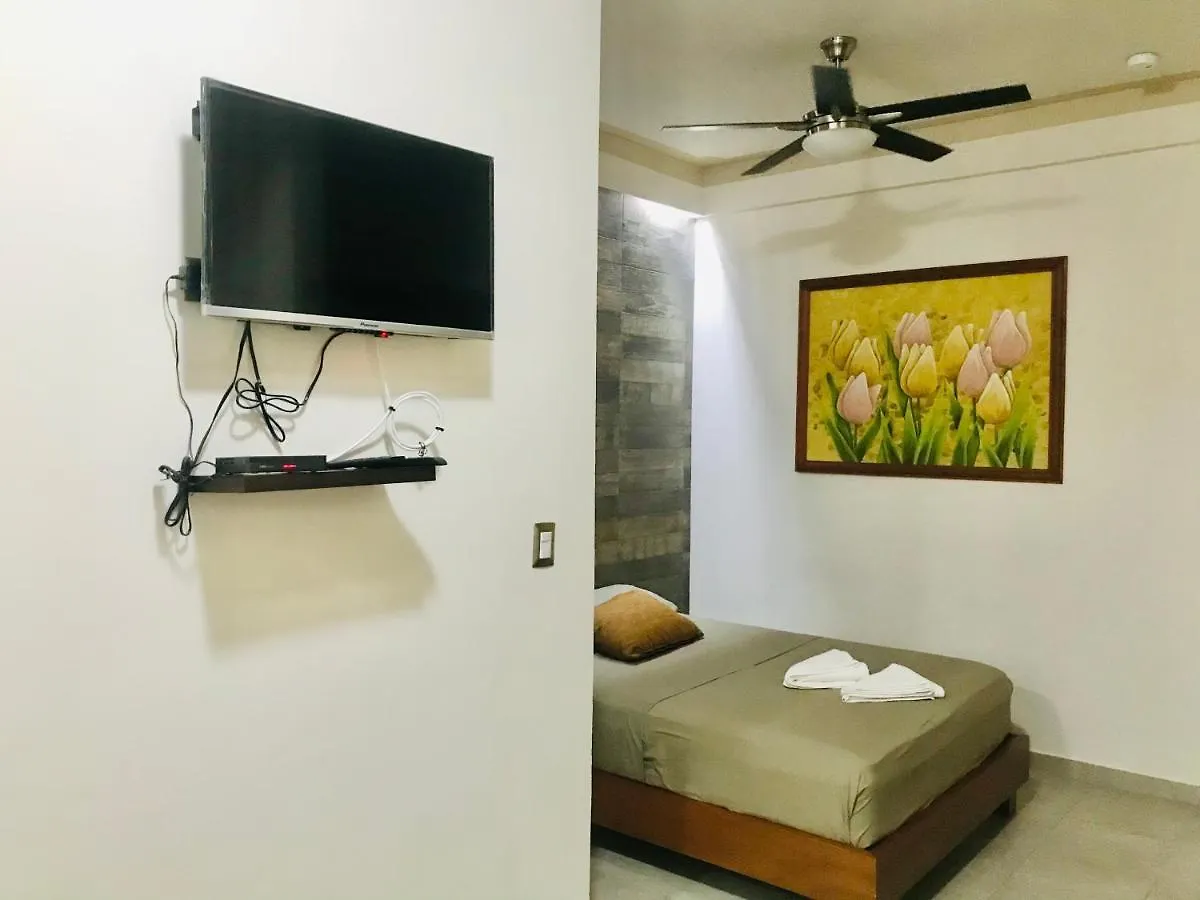 *****  Hotel La Josefina פלאייה דל כרמן מקסיקו