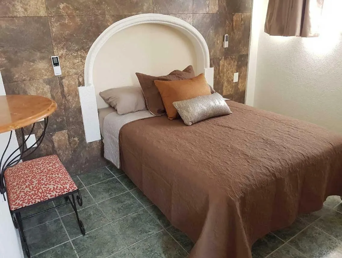 Hotel La Josefina פלאייה דל כרמן