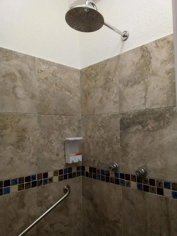 Hotel La Josefina פלאייה דל כרמן